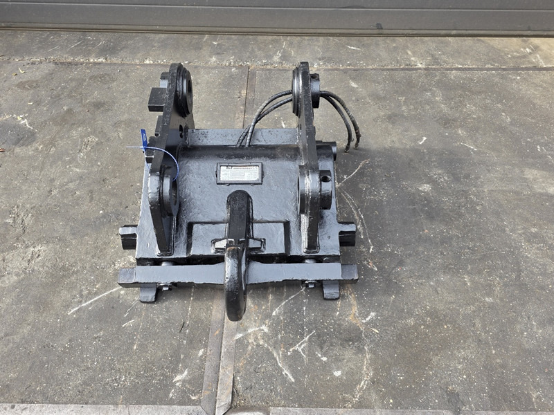 Snelwissel cw45 coupler verachtert coupler cw45 verachtert - מצמד מהיר עבור מכונת בנייה: תמונה 1 Snelwissel cw45 coupler verachtert coupler cw45 verachtert - מצמד מהיר עבור מכונת בנייה: תמונה 1