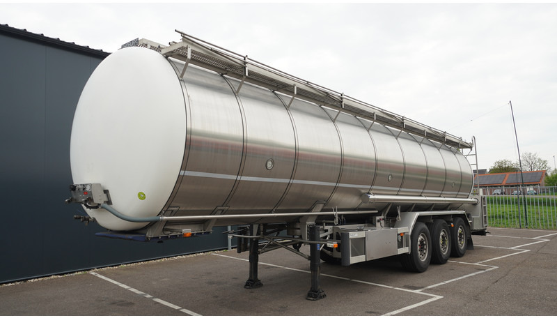 Burg 3 AXLE FOOD TRAILER 38.000 LTR - סמיטריילר מכל: תמונה 2 Burg 3 AXLE FOOD TRAILER 38.000 LTR - סמיטריילר מכל: תמונה 2