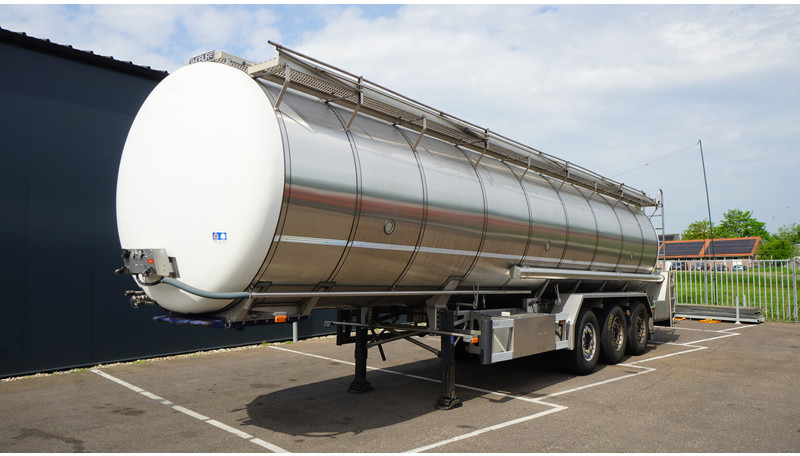 Burg 3 AXLE FOOD TRAILER 38.200LTR - סמיטריילר מכל: תמונה 2 Burg 3 AXLE FOOD TRAILER 38.200LTR - סמיטריילר מכל: תמונה 2