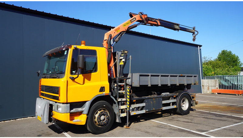 DAF CF 65.210 HOOKARM SYSTEM WITH PALFINGER PK 9501 CRANE - משאית מנוף: תמונה 2 DAF CF 65.210 HOOKARM SYSTEM WITH PALFINGER PK 9501 CRANE - משאית מנוף: תמונה 2