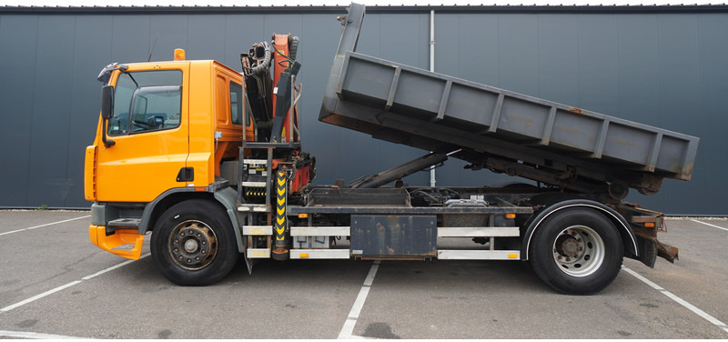 DAF CF 65.210 HOOKARM SYSTEM WITH PALFINGER PK 9501 CRANE - משאית מנוף: תמונה 4 DAF CF 65.210 HOOKARM SYSTEM WITH PALFINGER PK 9501 CRANE - משאית מנוף: תמונה 4