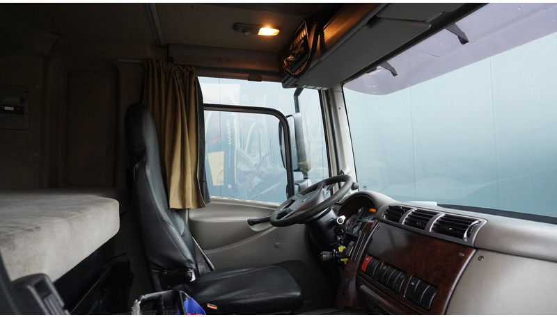 DAF CF 85.360 6x2 OPEN BOX WITH HMF 5300 CRANE - משאית מנוף: תמונה 5 DAF CF 85.360 6x2 OPEN BOX WITH HMF 5300 CRANE - משאית מנוף: תמונה 5