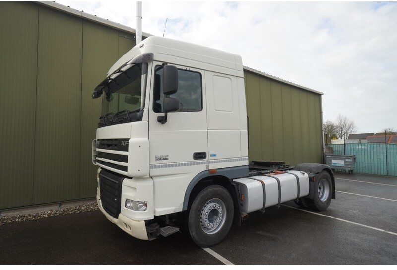 DAF XF 105.460 FT SPACECAB RETARDER PTO - יחידת טרקטור: תמונה 3 DAF XF 105.460 FT SPACECAB RETARDER PTO - יחידת טרקטור: תמונה 3