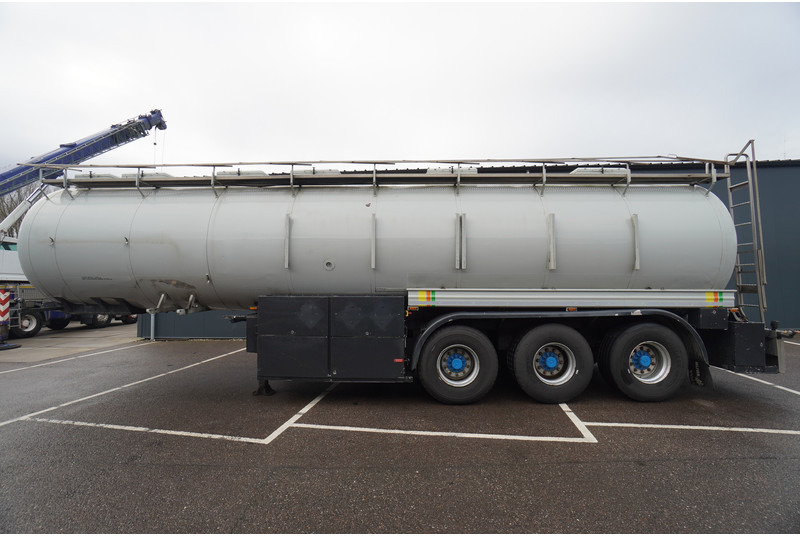 Dijkstra 3 AXLE TANK TRAILER 36 M3 - סמיטריילר מכל: תמונה 1 Dijkstra 3 AXLE TANK TRAILER 36 M3 - סמיטריילר מכל: תמונה 1