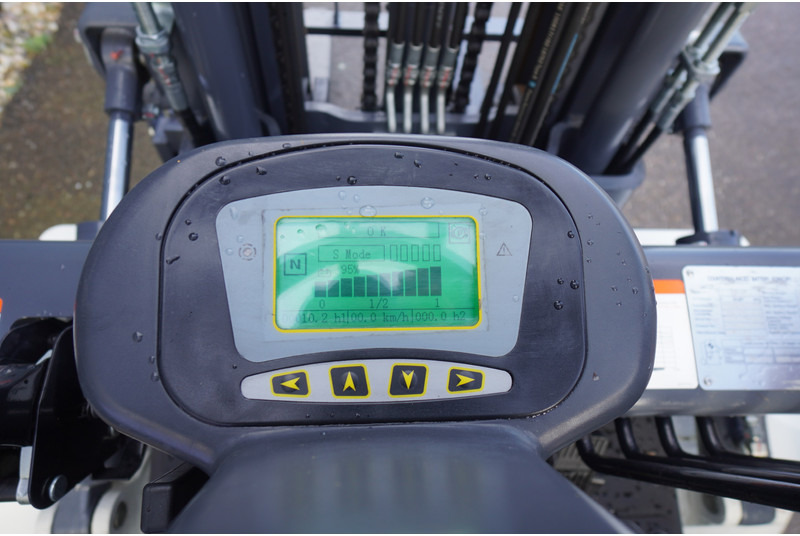 Eurotrac FE 30 ECO ELECTRIC FORKLIFT - מכונת בנייה: תמונה 5 Eurotrac FE 30 ECO ELECTRIC FORKLIFT - מכונת בנייה: תמונה 5