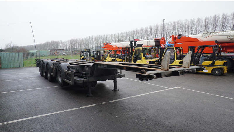 Floor 4 AXLE BREAKER CONTAINER TRAILER - סמיטריילר מוביל מכולות/ החלפת גוף: תמונה 3 Floor 4 AXLE BREAKER CONTAINER TRAILER - סמיטריילר מוביל מכולות/ החלפת גוף: תמונה 3