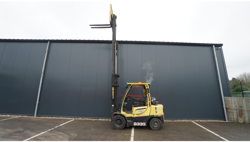 Hyster H3.5FT LPG FORKLIFT TRIPLEX - מכונת בנייה: תמונה 1 Hyster H3.5FT LPG FORKLIFT TRIPLEX - מכונת בנייה: תמונה 1