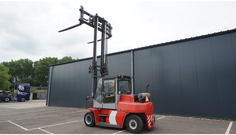 Kalmar DCE 70-6 HE 7 TONS FORKLIFT - מכונת בנייה: תמונה 3 Kalmar DCE 70-6 HE 7 TONS FORKLIFT - מכונת בנייה: תמונה 3