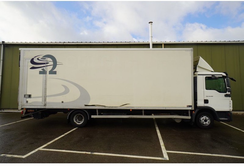 MAN TGL 12.220 CLOSED BOX EURO 5 D HOLLANDIA - משאית תיבה: תמונה 2 MAN TGL 12.220 CLOSED BOX EURO 5 D HOLLANDIA - משאית תיבה: תמונה 2