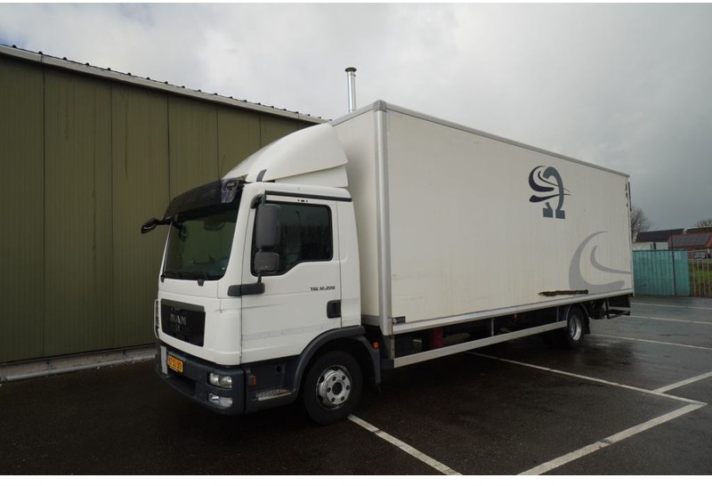 MAN TGL 12.220 CLOSED BOX EURO 5 D HOLLANDIA - משאית תיבה: תמונה 3 MAN TGL 12.220 CLOSED BOX EURO 5 D HOLLANDIA - משאית תיבה: תמונה 3