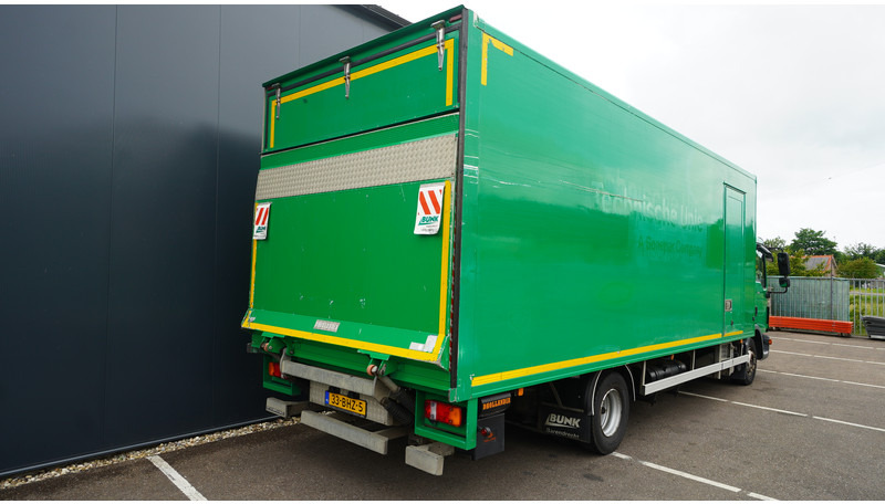 MAN TGL12.180 4X2 CLOSED BOX - משאית תיבה: תמונה 4 MAN TGL12.180 4X2 CLOSED BOX - משאית תיבה: תמונה 4