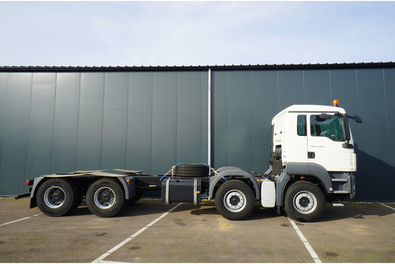MAN TGS41.400 8X4 BB-WW NEW UNUSED CHASSIS EURO3 - משאית עם שלדת תא: תמונה 2 MAN TGS41.400 8X4 BB-WW NEW UNUSED CHASSIS EURO3 - משאית עם שלדת תא: תמונה 2