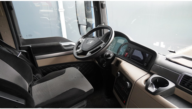 MAN TGX 18.420 ADR 664.400KM - יחידת טרקטור: תמונה 5 MAN TGX 18.420 ADR 664.400KM - יחידת טרקטור: תמונה 5