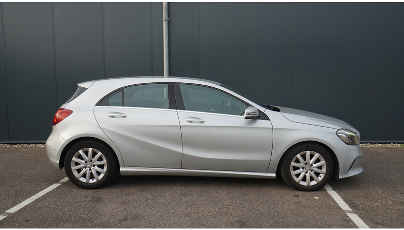 מיניבוס, כלי רכב מסחרי לנוסעים Mercedes-Benz A180d EURO6: תמונה 6