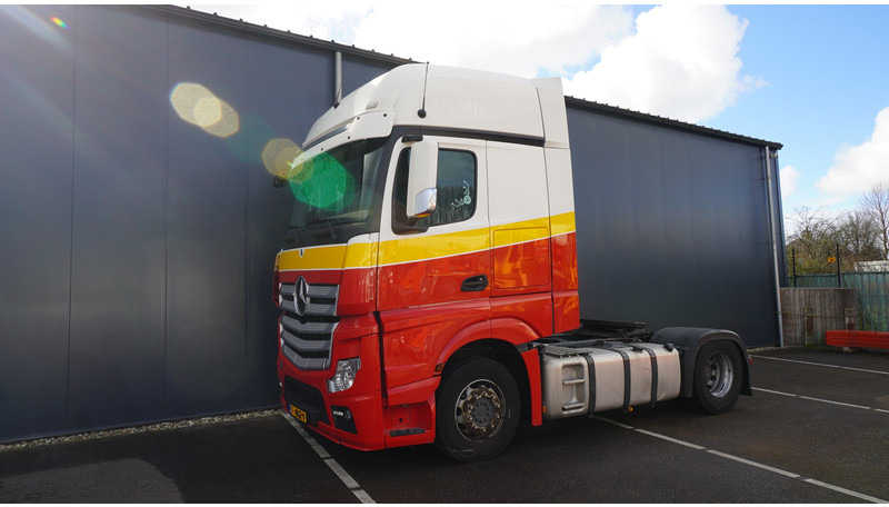 Mercedes-Benz ACTROS 1942 EURO 6 - יחידת טרקטור: תמונה 3 Mercedes-Benz ACTROS 1942 EURO 6 - יחידת טרקטור: תמונה 3