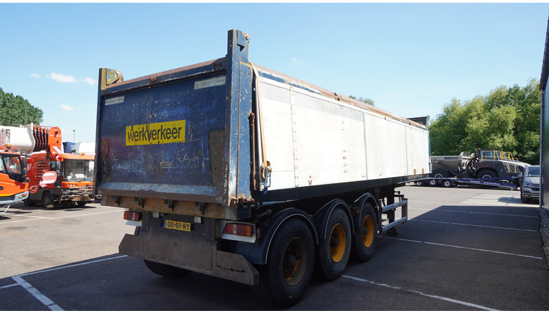 Renders 3 AXLE TIPPER TRAILER - סמיטריילר עם מזהיר: תמונה 5 Renders 3 AXLE TIPPER TRAILER - סמיטריילר עם מזהיר: תמונה 5