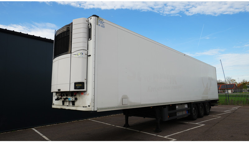 Schmitz Cargobull 3 AXLE FRIGO TRAILER - סמיטריילר עם קירור: תמונה 2 Schmitz Cargobull 3 AXLE FRIGO TRAILER - סמיטריילר עם קירור: תמונה 2