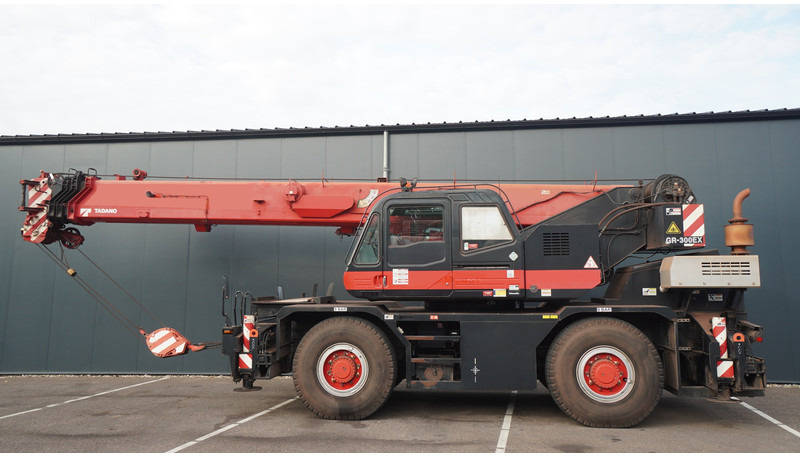 Tadano-Faun GR-300EX WITH JIB 4X4X4 ROUGH TERRAIN CRANE - משאית מנוף: תמונה 1 Tadano-Faun GR-300EX WITH JIB 4X4X4 ROUGH TERRAIN CRANE - משאית מנוף: תמונה 1