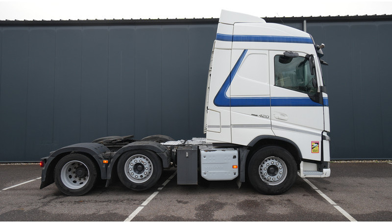 Volvo FH 420 6X2 GLOBETROTTER PTO - יחידת טרקטור: תמונה 2 Volvo FH 420 6X2 GLOBETROTTER PTO - יחידת טרקטור: תמונה 2