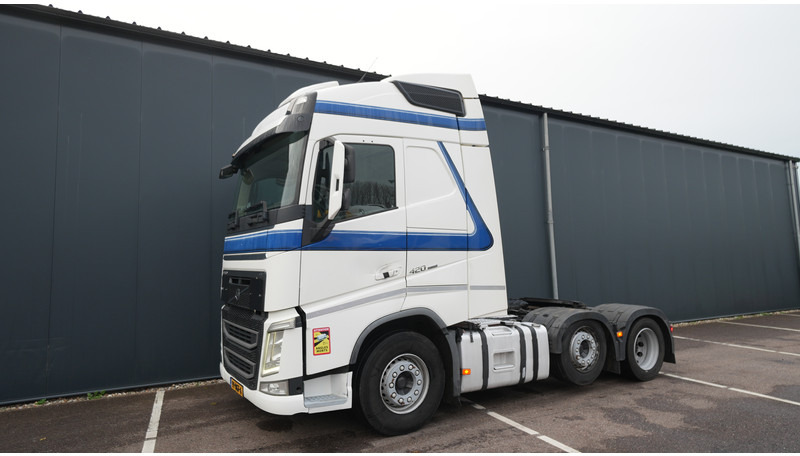 Volvo FH 420 6X2 GLOBETROTTER PTO - יחידת טרקטור: תמונה 3 Volvo FH 420 6X2 GLOBETROTTER PTO - יחידת טרקטור: תמונה 3