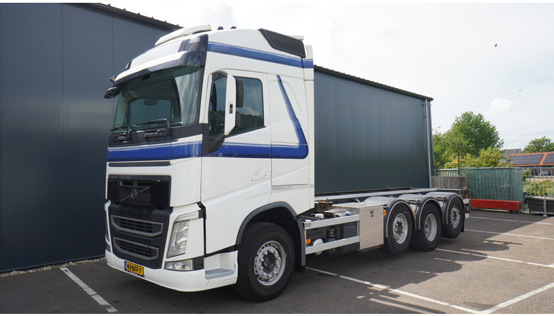 Volvo FH 460 8X2 20 FT CONTAINER TRANSPORT TRUCK - מוביל מכולות/ משאית החלפת גוף: תמונה 3 Volvo FH 460 8X2 20 FT CONTAINER TRANSPORT TRUCK - מוביל מכולות/ משאית החלפת גוף: תמונה 3