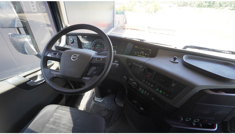 Volvo FH 460 EURO 6 GLOBETROTTER 592.000km - יחידת טרקטור: תמונה 5 Volvo FH 460 EURO 6 GLOBETROTTER 592.000km - יחידת טרקטור: תמונה 5