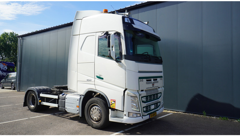 Volvo FH 460 EURO 6 GLOBETROTTER - יחידת טרקטור: תמונה 4 Volvo FH 460 EURO 6 GLOBETROTTER - יחידת טרקטור: תמונה 4