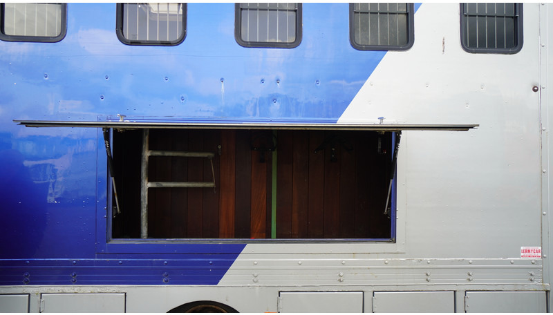 משאית סוסים Volvo FL 6-9 HORSE TRANSPORT 341.000KM MANUAL GEARBOX: תמונה 12