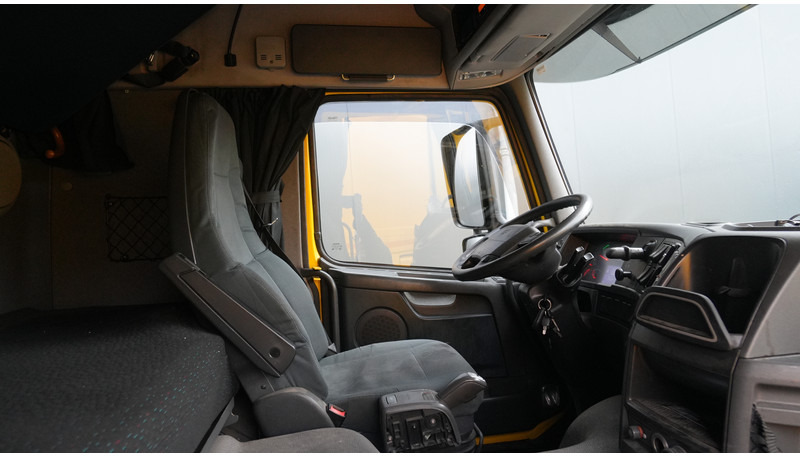 Volvo FM 370 EURO 5 - יחידת טרקטור: תמונה 5 Volvo FM 370 EURO 5 - יחידת טרקטור: תמונה 5