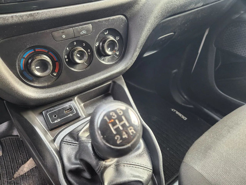 כלי רכב מסחרי קטן Fiat Doblò Maxi, 2017, 135000km, Airco, L2H1, Parkingsens: תמונה 15