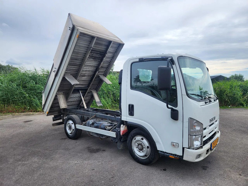 Isuzu N 2011, 3.0L, Euro 5, 157000km, Manual, New APK/TUV - כלי רכב מסחרי מזהיר: תמונה 1 Isuzu N 2011, 3.0L, Euro 5, 157000km, Manual, New APK/TUV - כלי רכב מסחרי מזהיר: תמונה 1