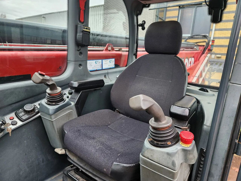 MAGNI RTH5.39S, 39m,8807H, 5000kg, 2016, Airco, Remote, Like new - מעמיס: תמונה 3 MAGNI RTH5.39S, 39m,8807H, 5000kg, 2016, Airco, Remote, Like new - מעמיס: תמונה 3