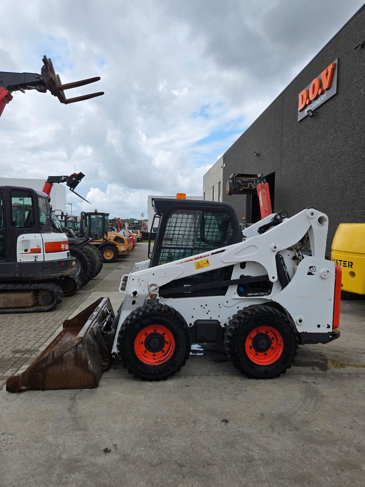 Bobcat S 770 - מעמיס גלגלים: תמונה 4 Bobcat S 770 - מעמיס גלגלים: תמונה 4