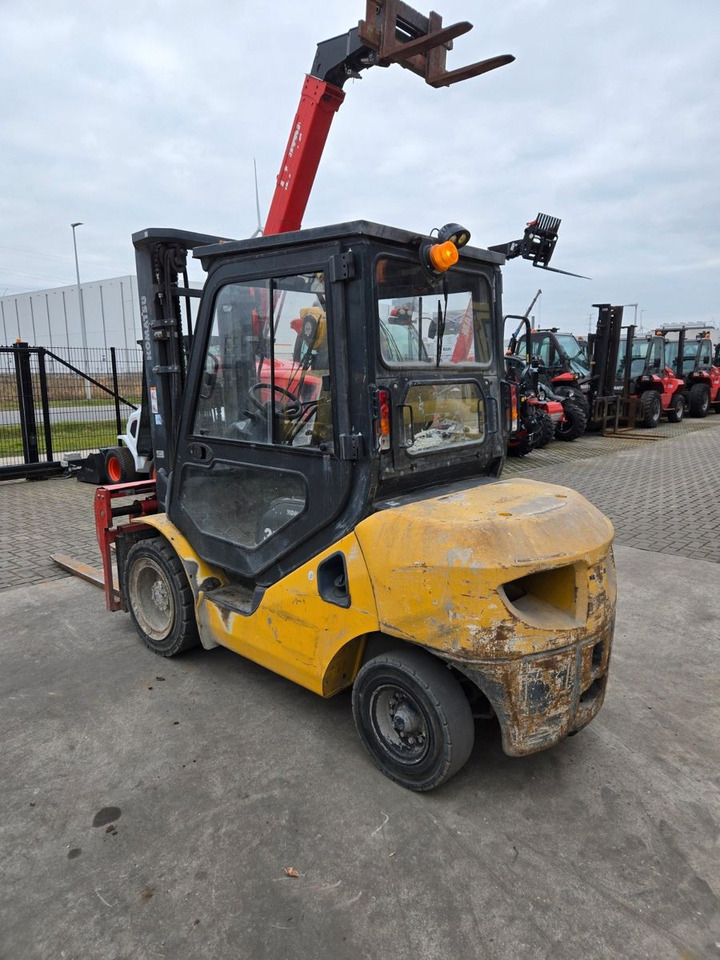 Komatsu FD30T-17 - מלגזת סולר: תמונה 4 Komatsu FD30T-17 - מלגזת סולר: תמונה 4