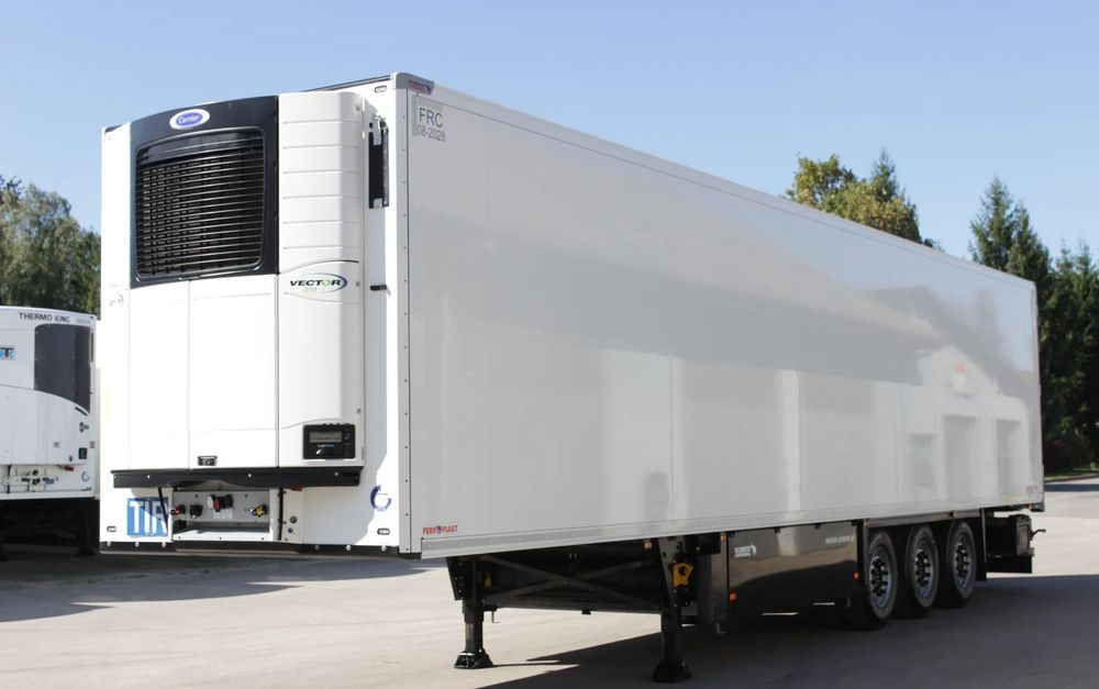 Schmitz Cargobull V7 CARRIER VECTOR 1550 / **2022 ROK / JAK NOWA / KWIATÓWKA / - סמיטריילר עם קירור: תמונה 1 Schmitz Cargobull V7 CARRIER VECTOR 1550 / **2022 ROK / JAK NOWA / KWIATÓWKA / - סמיטריילר עם קירור: תמונה 1