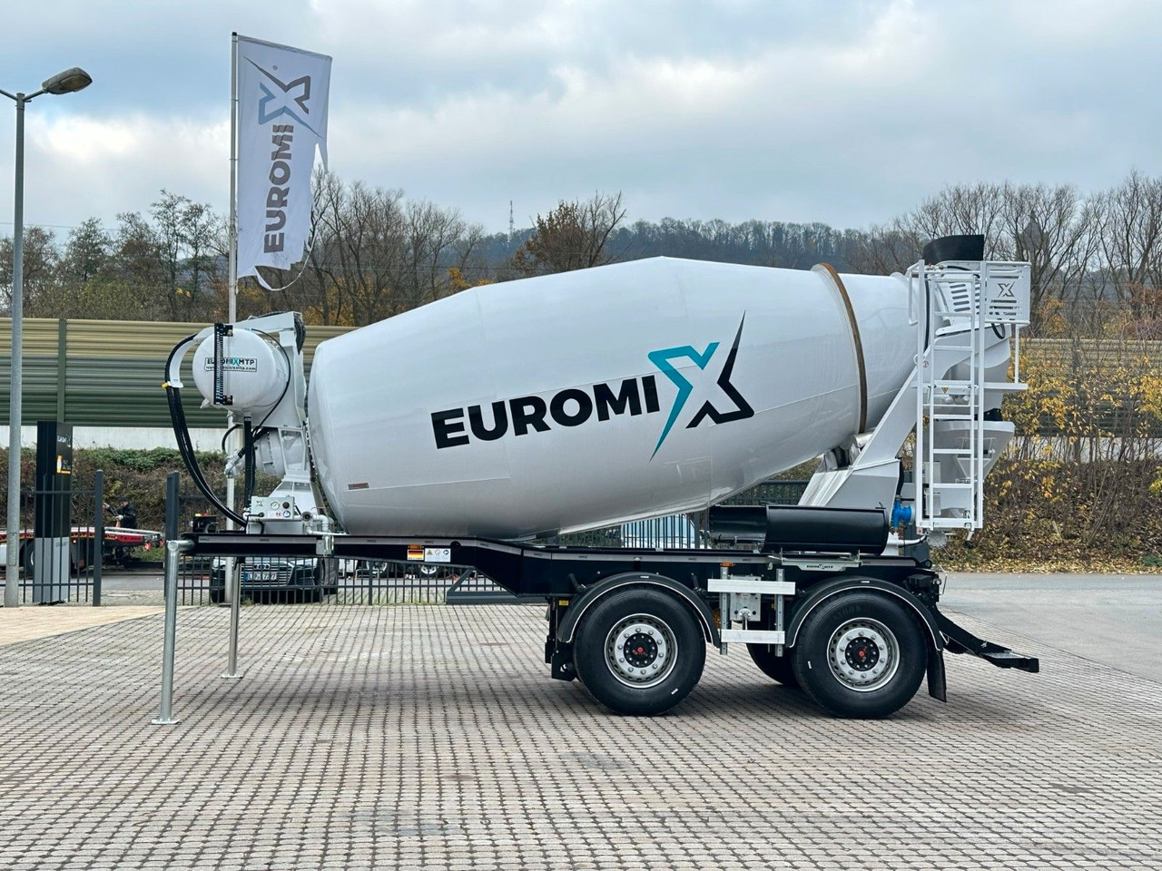 EUROMIX MTP - 10m³ Betonmischer-Auflieger - משאית מערבלת בטון: תמונה 1 EUROMIX MTP - 10m³ Betonmischer-Auflieger - משאית מערבלת בטון: תמונה 1