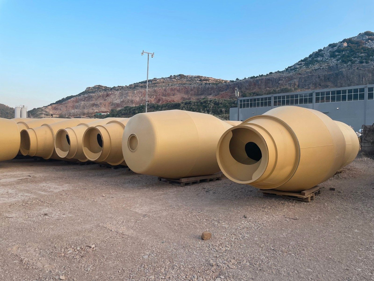 EUROMIX MTP - Trommeln von 4m³ bis 15m³ - משאית מערבלת בטון: תמונה 2 EUROMIX MTP - Trommeln von 4m³ bis 15m³ - משאית מערבלת בטון: תמונה 2