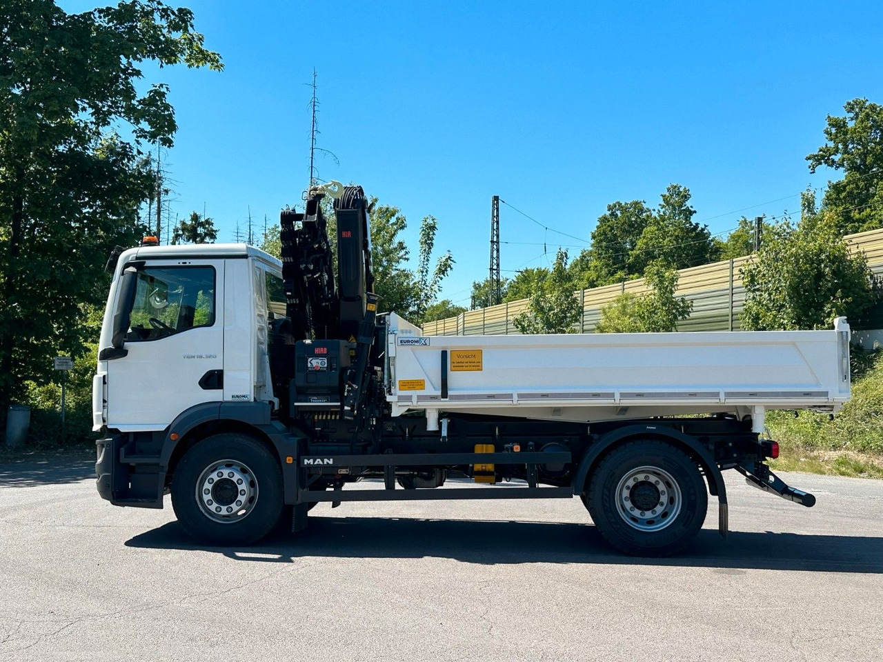 MAN TGM 18.320 4x2 Euro6e Hiab X-HiDuo 138DS-4 - מזהיר, משאית מנוף: תמונה 3 MAN TGM 18.320 4x2 Euro6e Hiab X-HiDuo 138DS-4 - מזהיר, משאית מנוף: תמונה 3
