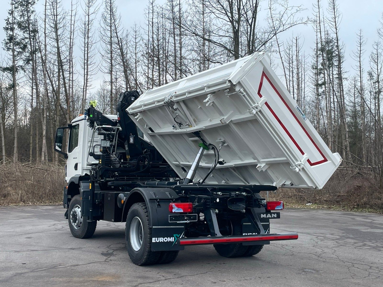 MAN TGM 18.320 4x4 Euro6e Hiab X-HiDuo 138DS-3 - מזהיר, משאית מנוף: תמונה 4 MAN TGM 18.320 4x4 Euro6e Hiab X-HiDuo 138DS-3 - מזהיר, משאית מנוף: תמונה 4