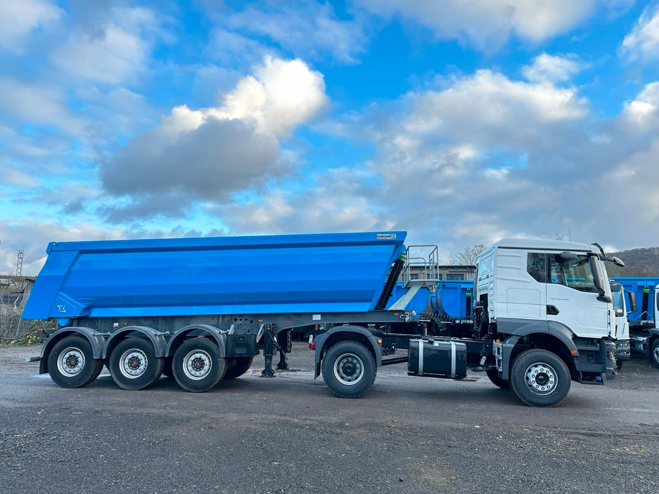 MAN TGS 22.440 4x2 Euro 2 EuromixMTP Kipper 27m³ MAN TGS 22.440 4x2 Euro 2 EuromixMTP Kipper 27m³ - יחידת טרקטור: תמונה 4 MAN TGS 22.440 4x2 Euro 2 EuromixMTP Kipper 27m³ MAN TGS 22.440 4x2 Euro 2 EuromixMTP Kipper 27m³ - יחידת טרקטור: תמונה 4
