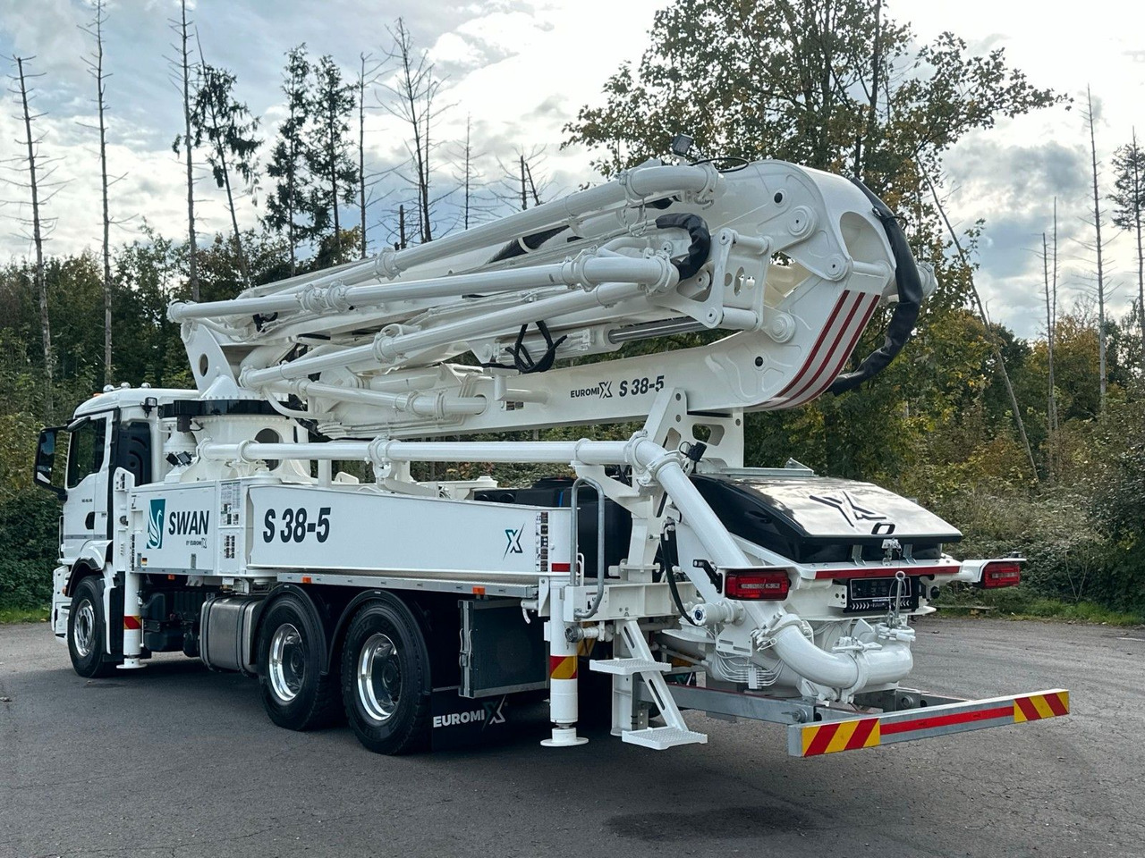 MAN TGS 26.510 6x4 SWAN TSP 38-5 160RZ ( 38m ) - משאית מערבלת בטון: תמונה 4 MAN TGS 26.510 6x4 SWAN TSP 38-5 160RZ ( 38m ) - משאית מערבלת בטון: תמונה 4