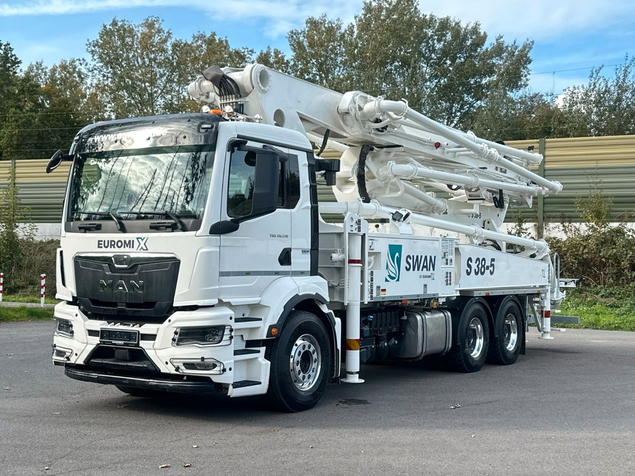 MAN TGS 26.510 6x4 SWAN TSP 38-5 160RZ ( 38m ) - משאית משאבת בטון: תמונה 2 MAN TGS 26.510 6x4 SWAN TSP 38-5 160RZ ( 38m ) - משאית משאבת בטון: תמונה 2