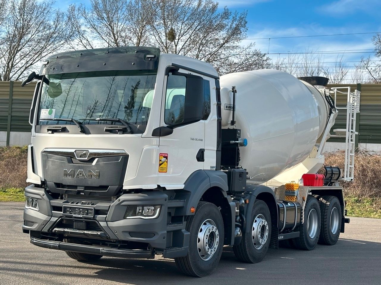 MAN TGS 32.440 8x4 / Euromix MTP EM 10 L - משאית מערבלת בטון: תמונה 2 MAN TGS 32.440 8x4 / Euromix MTP EM 10 L - משאית מערבלת בטון: תמונה 2