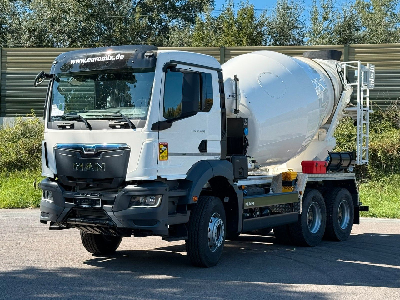 MAN TGS 33.440 / 6X4 Euro6e Euromix MTP EM 7 L - משאית מערבלת בטון: תמונה 1 MAN TGS 33.440 / 6X4 Euro6e Euromix MTP EM 7 L - משאית מערבלת בטון: תמונה 1