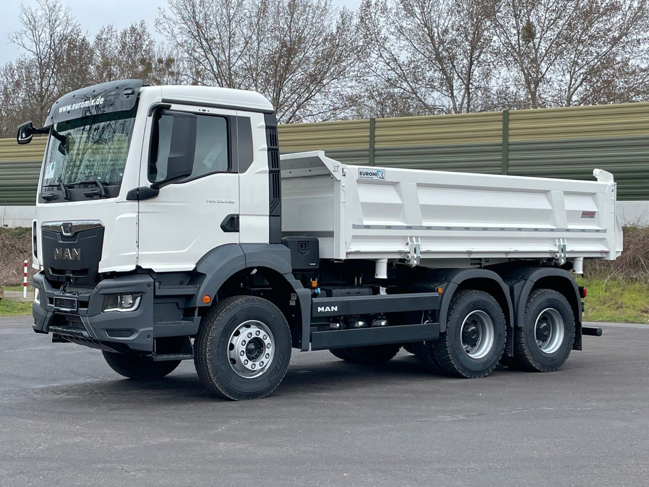 MAN TGS 33.440 6x4 /Euro6 3-Seiten-Kipper EuromixMTP - מזהיר: תמונה 3 MAN TGS 33.440 6x4 /Euro6 3-Seiten-Kipper EuromixMTP - מזהיר: תמונה 3