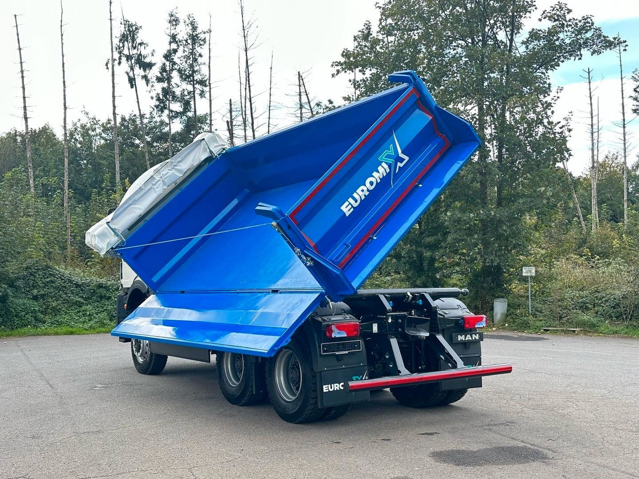 MAN TGS 33.440 6x6 /Euro6 3-Seiten-Kipper EuromixMTP - מזהיר: תמונה 5 MAN TGS 33.440 6x6 /Euro6 3-Seiten-Kipper EuromixMTP - מזהיר: תמונה 5