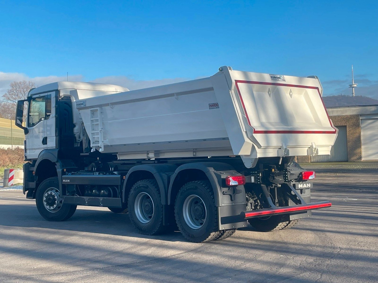 MAN TGS 33.440 6x6 /Euro6e Mulden-Kipper EuromixMTP - מזהיר: תמונה 5 MAN TGS 33.440 6x6 /Euro6e Mulden-Kipper EuromixMTP - מזהיר: תמונה 5