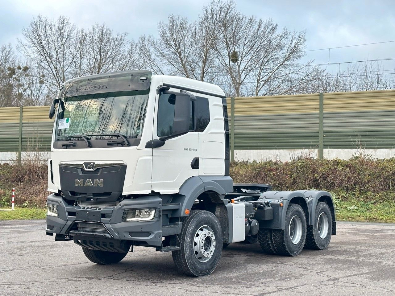 MAN TGS 33.440 BBS 6X4 EUROMIX MTP Kipper-Auflieger - יחידת טרקטור: תמונה 1 MAN TGS 33.440 BBS 6X4 EUROMIX MTP Kipper-Auflieger - יחידת טרקטור: תמונה 1