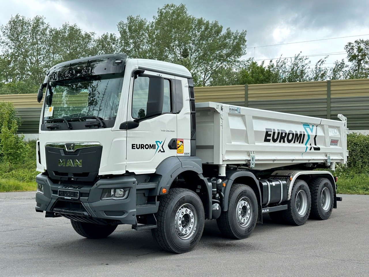 MAN TGS 35.480 8x4 EuromixMTP 2-Seiten-Kipper - מזהיר: תמונה 3 MAN TGS 35.480 8x4 EuromixMTP 2-Seiten-Kipper - מזהיר: תמונה 3