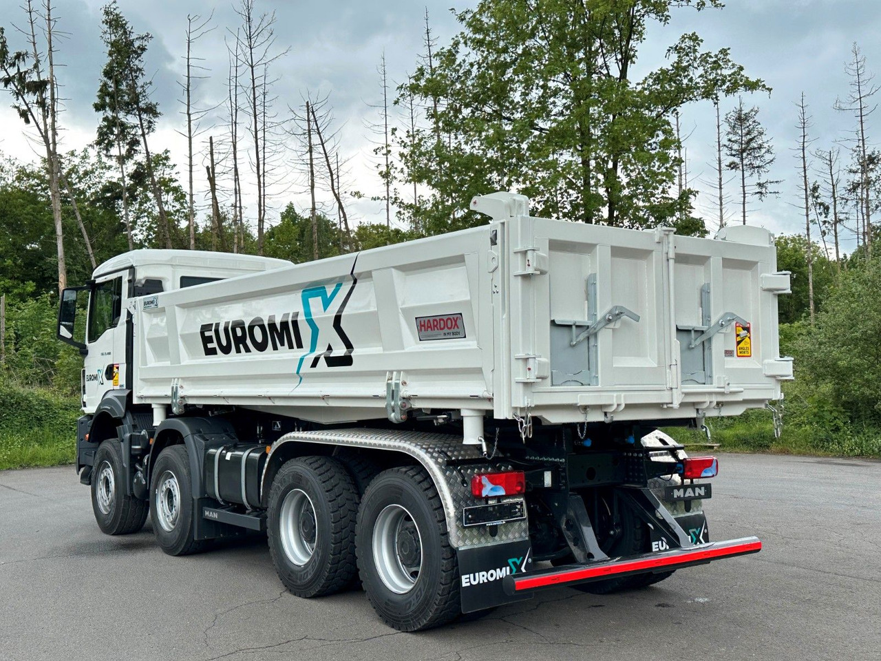 MAN TGS 35.480 8x4 EuromixMTP 2-Seiten-Kipper - מזהיר: תמונה 5 MAN TGS 35.480 8x4 EuromixMTP 2-Seiten-Kipper - מזהיר: תמונה 5